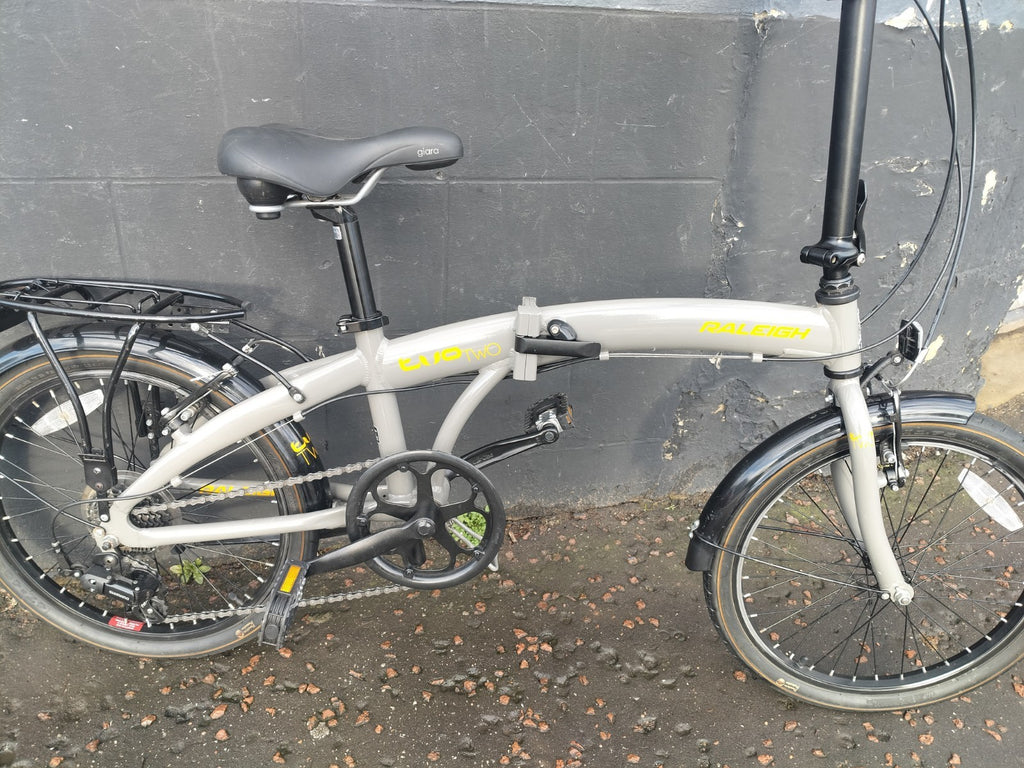 Raleigh Evo Two Folding Bike Aluminium FullyAdjustable Handlebars Seat Great Con