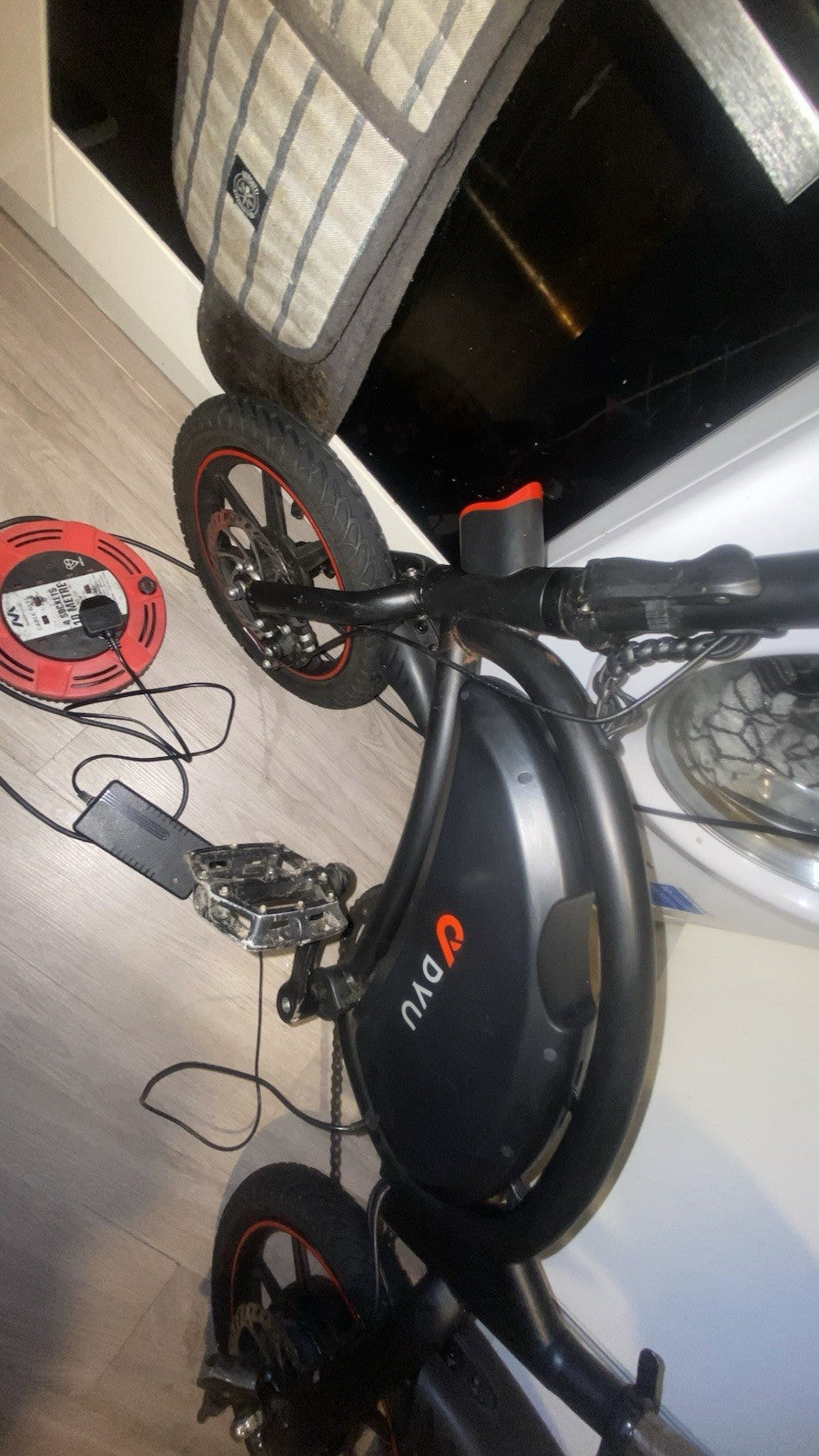 DYU 14in Folding  36V 10Ah 250W Disc Brakes, Lights, Black