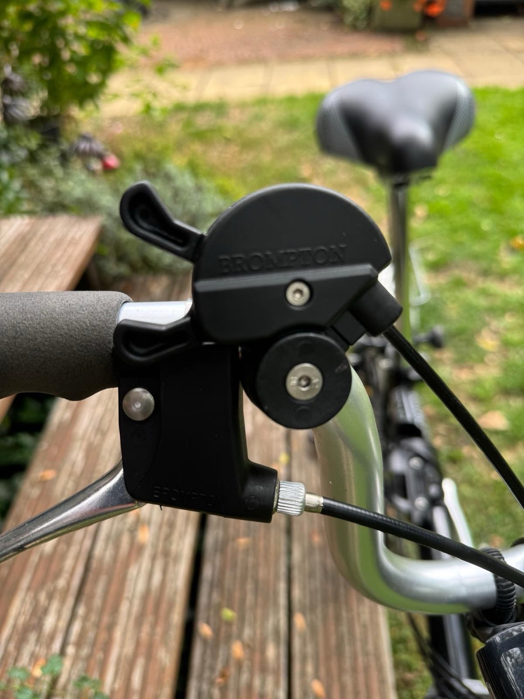Black 2007 Brompton 6-Speed Folding Bike with Rear Carrier & Travel Bag
