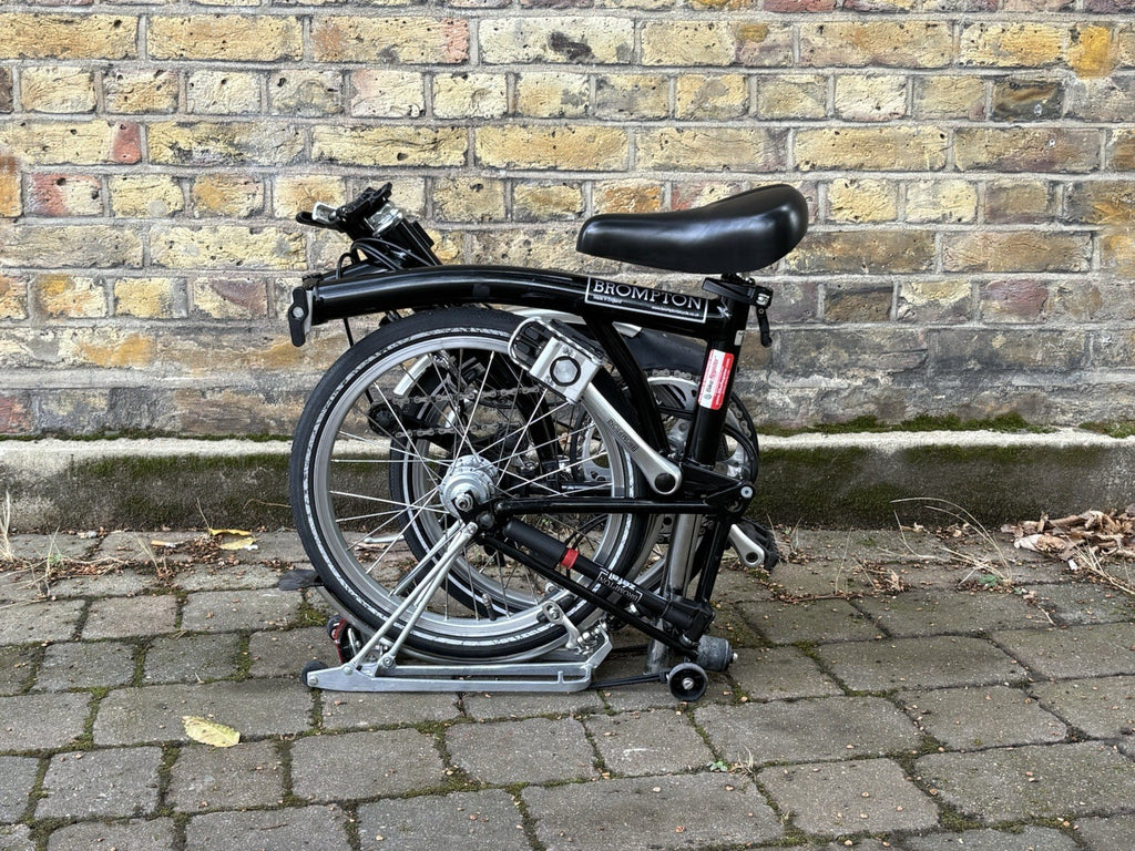 Brompton M6R Folding Bike 6-Speed - Black, w/ Mudguards and Rack - GC