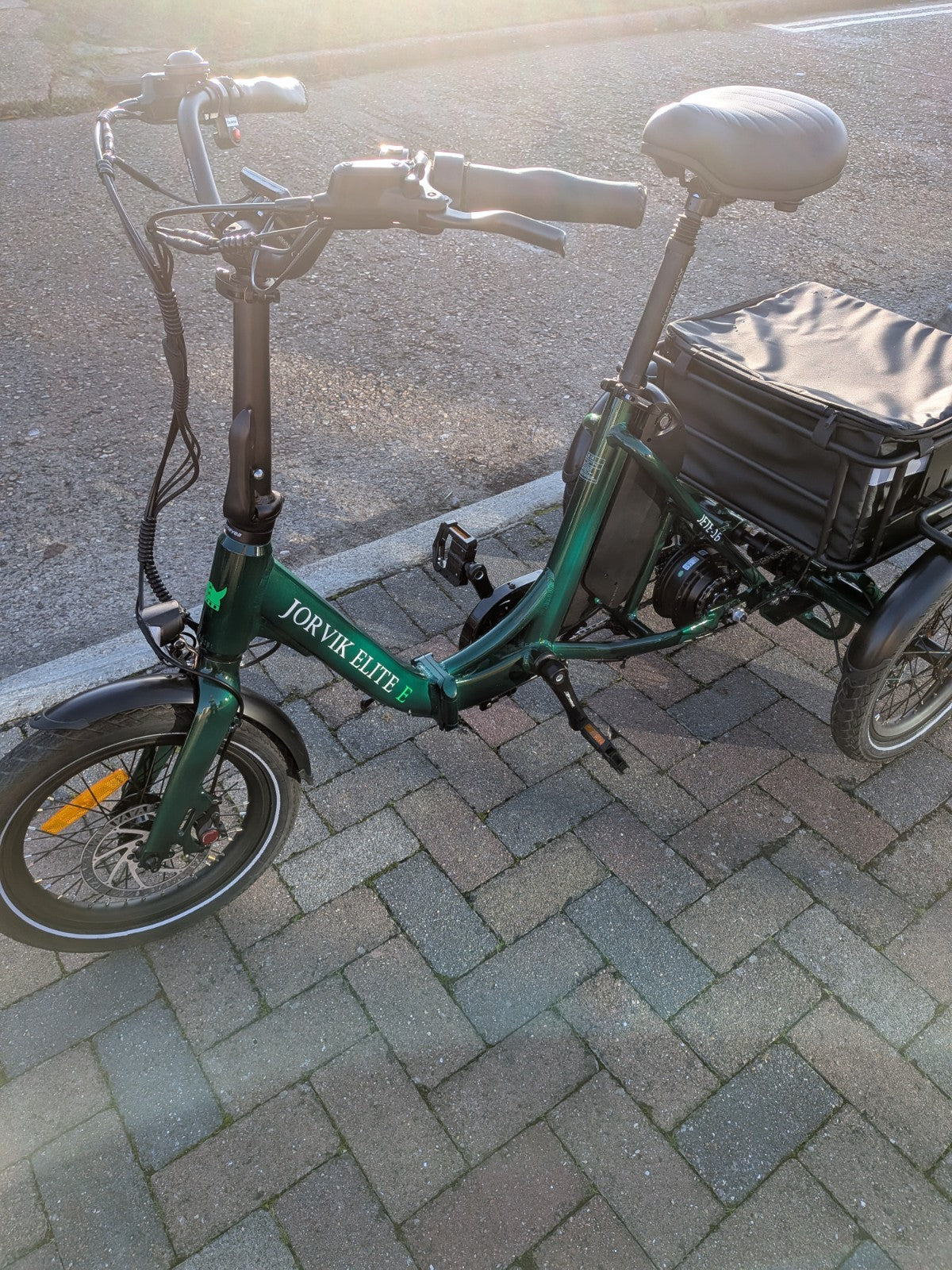Jorvik Elite  Folding Compact Tricycle Jet-16.Ex Demo.24 Miles Usage,L@@k