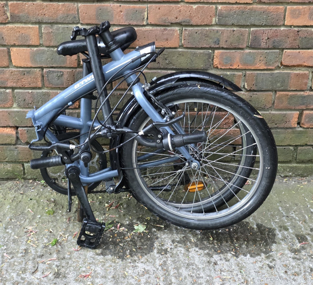 BTWIN FOLD UP BIKE (20" WHEELS)