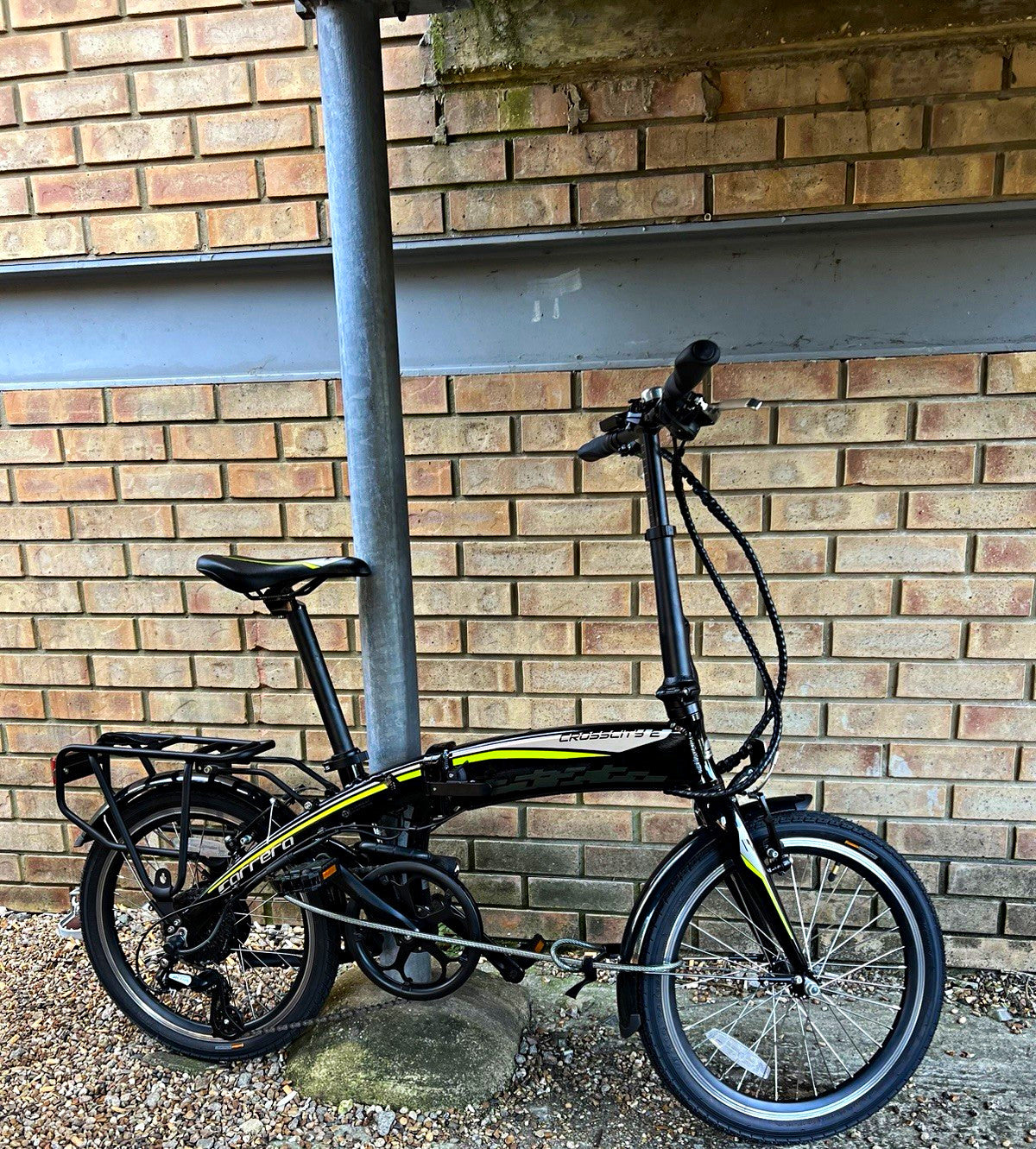Flamingo 20in Folding Bike 16in Frame 6-Speed Hub Gears Rear Rack Black/Green