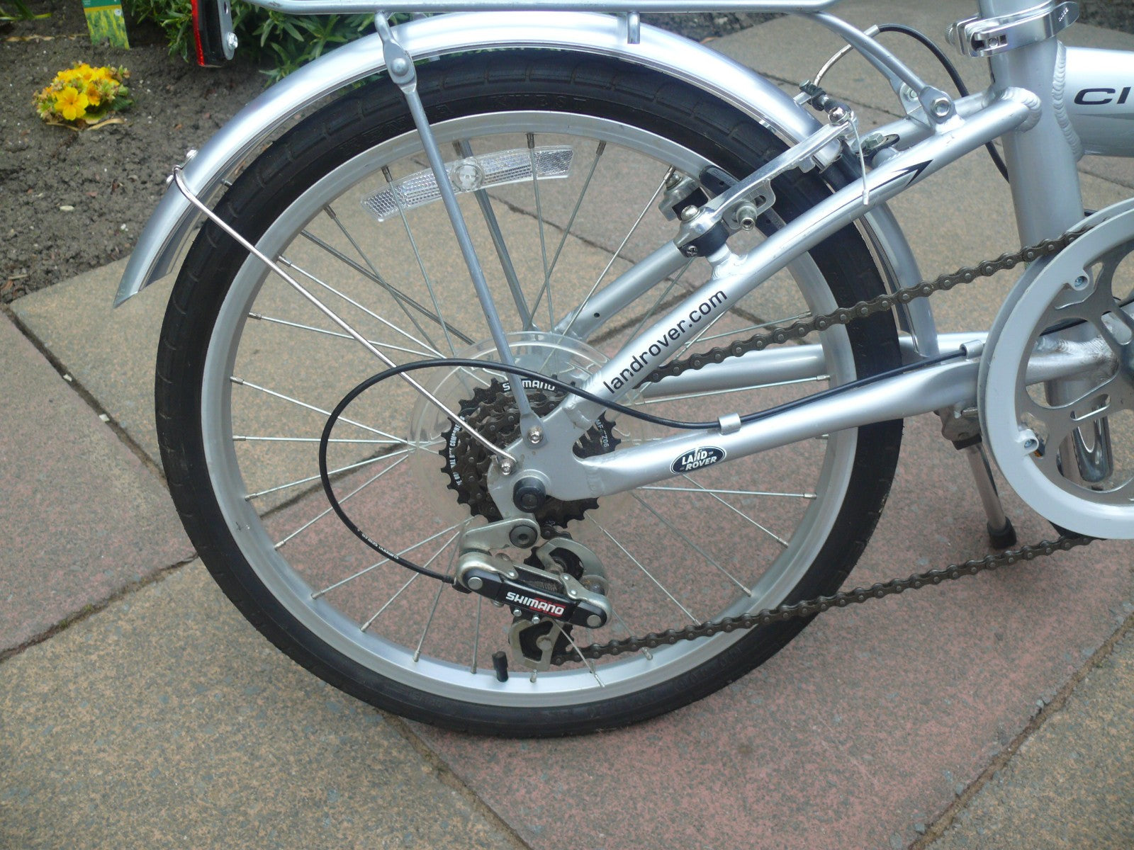 Land Rover City Lite Folding Bike 6 Speed , Aluminium Frame & Carry Bag Rake