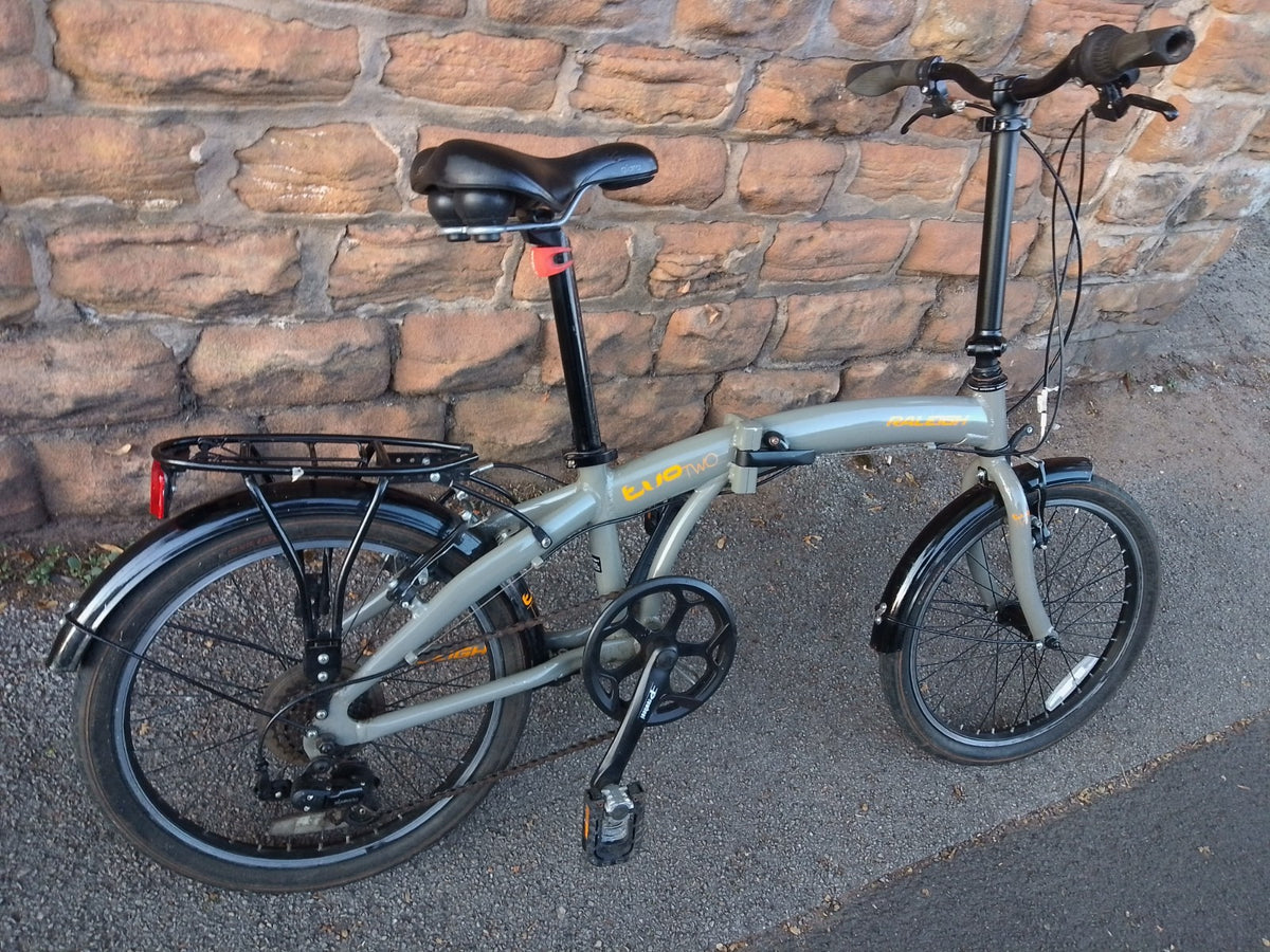 Raleigh Evo-2 Folding Bike - 20 inch wheels – Grey