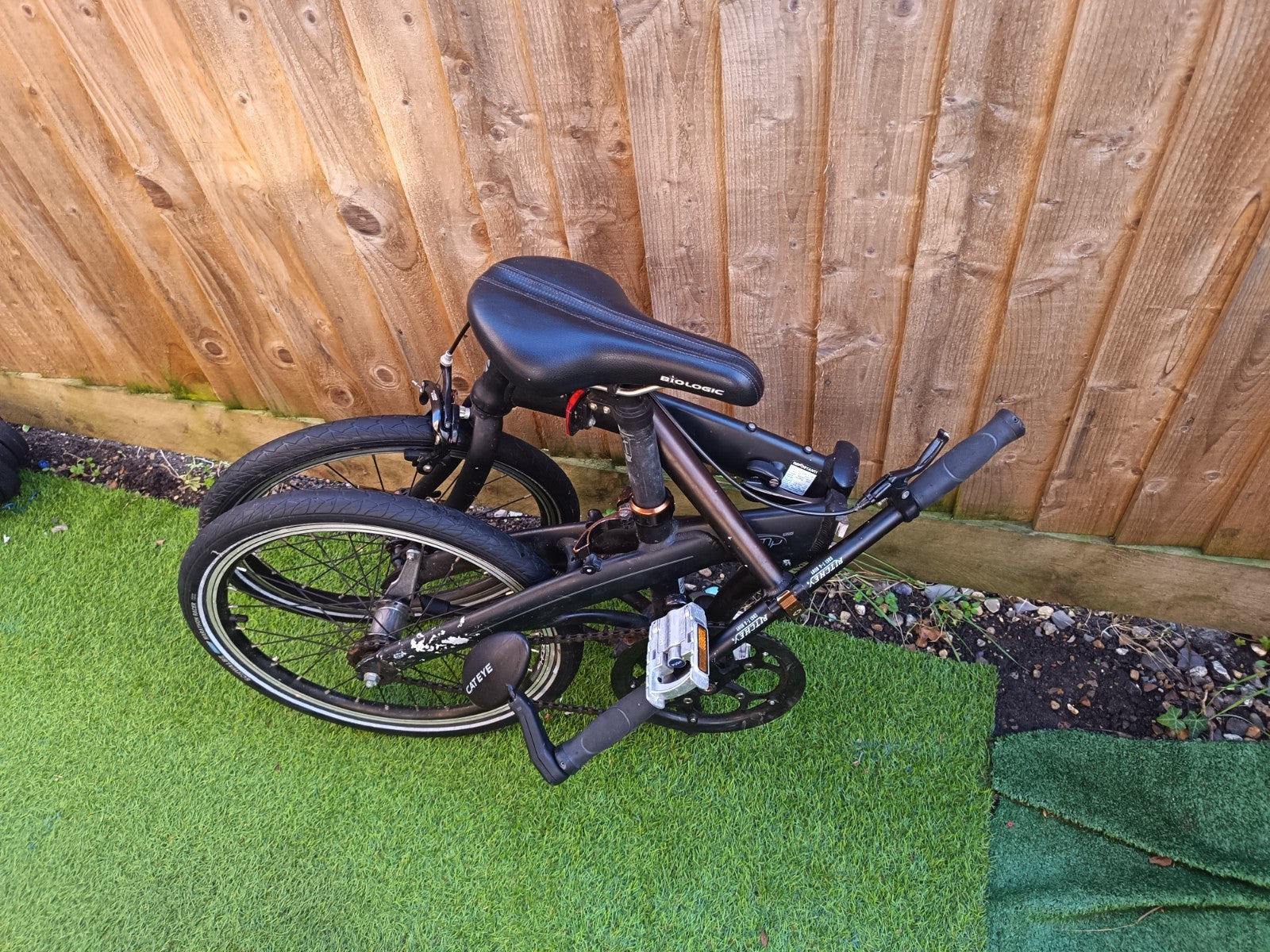 Dahon Folding Bike – Black – Compact & Lightweight