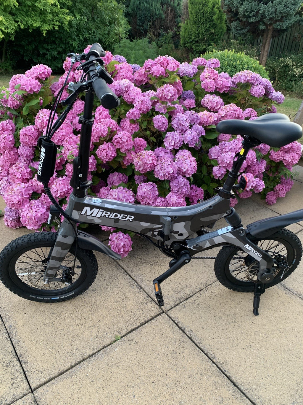 MiRider One Folding Cycle camo , 16-inch Wheels Used.