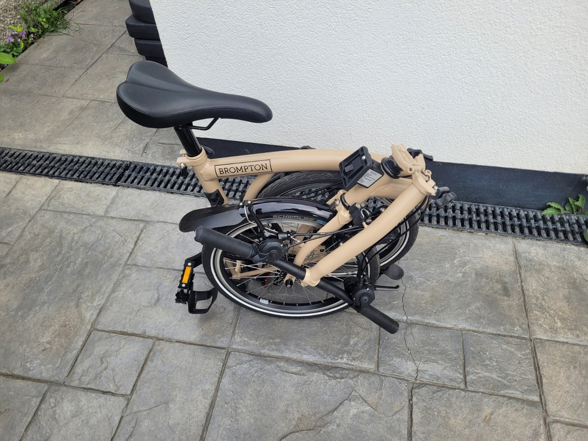 Brompton C LINE 12 SPEED  LATE BEIGE 2026 MODEL *BARELY USED*