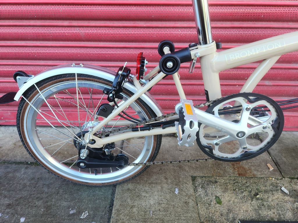 Barbour x Brompton Special Edition M6L With Barbour Pouch
