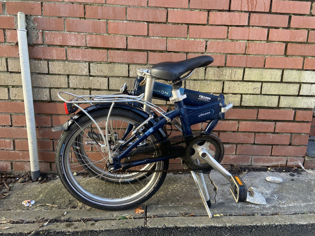 Dahon Vitesse Folding Bike  Excellent Condition