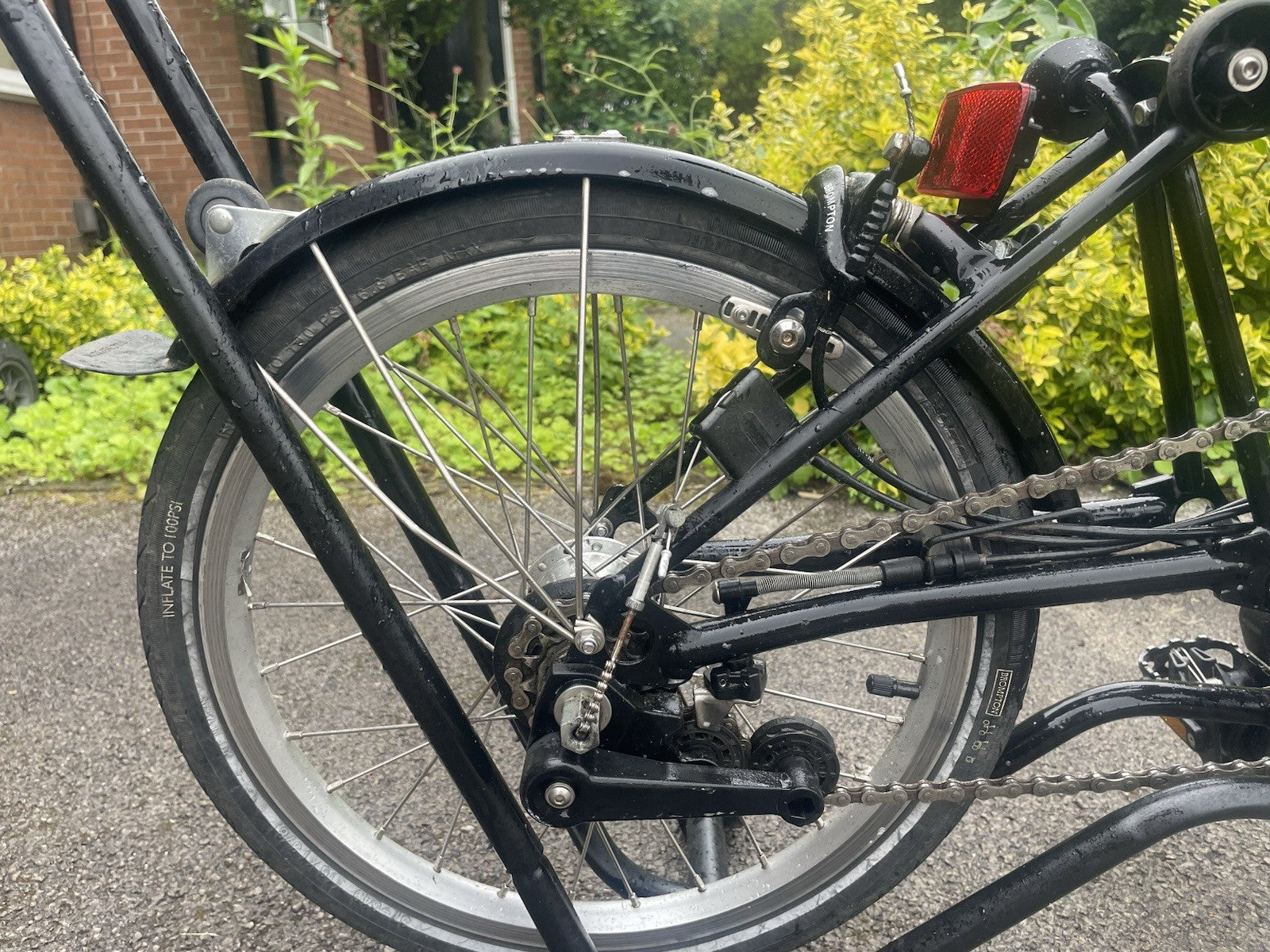 Brompton C Line Explore 6-Speed Black Edition with Mid-Handle Bars 🌏📦