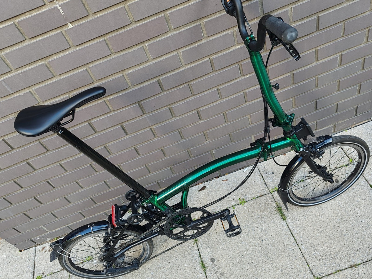 Brompton P Line 4 Speed 2023 – Emerald Green Lacquer High Handlebar Lightweight