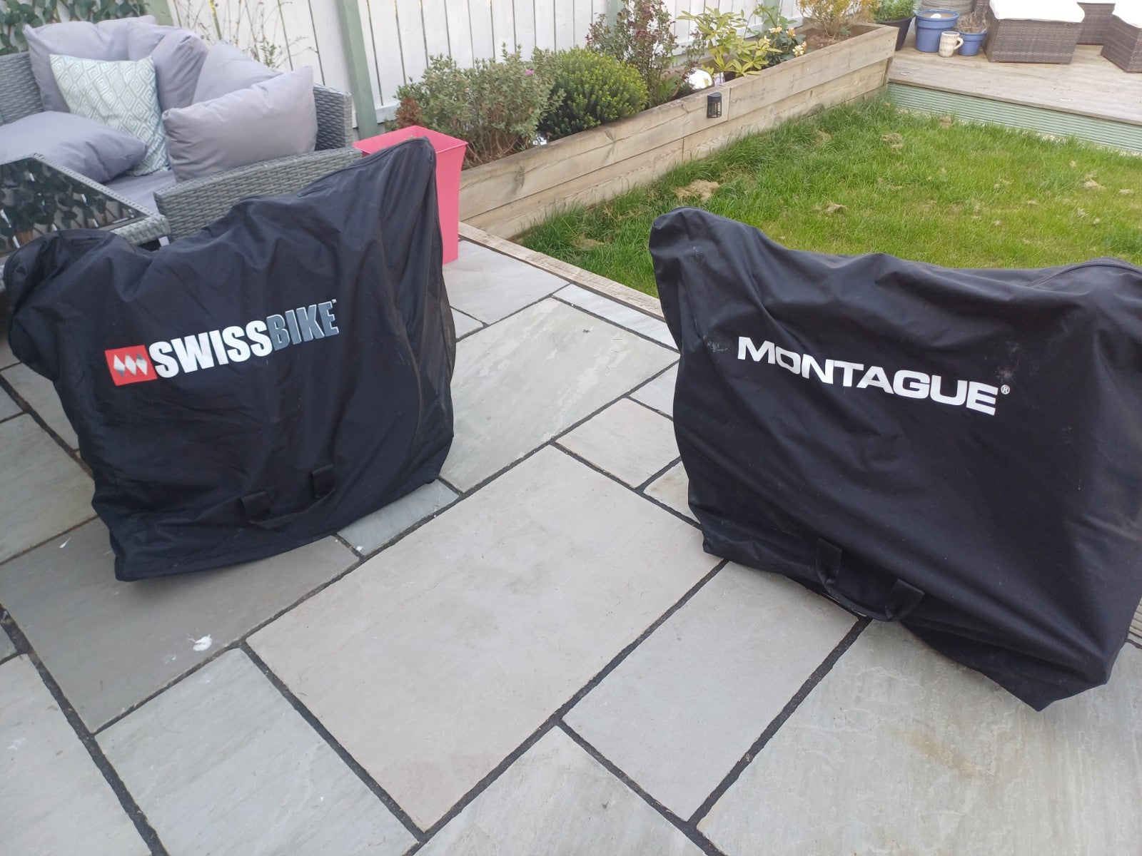 2x Montague Urban Folding Bikes, good Condition