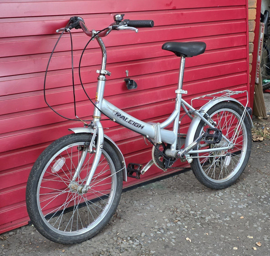 RALEIGH ECLIPSE FOLD UP BIKE (33cm FRAME SIZE w/ 20" WHEELS)