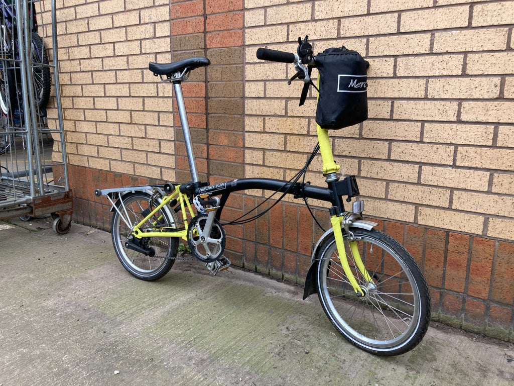 Brompton C Line 6 Speed Folding Bike Low Handlebar S6R - Black/Yellow