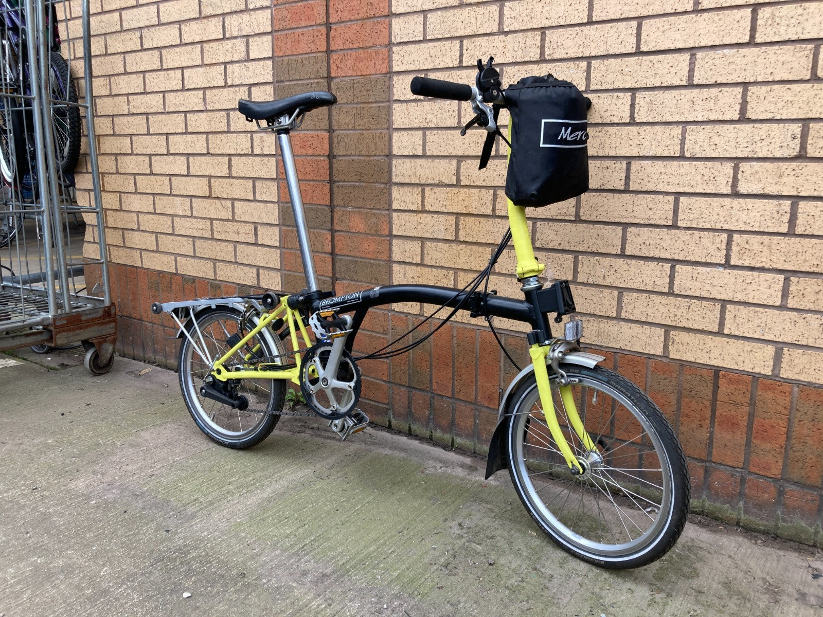 Brompton C Line 6 Speed Folding Bike Low Handlebar S6R - Black/Yellow