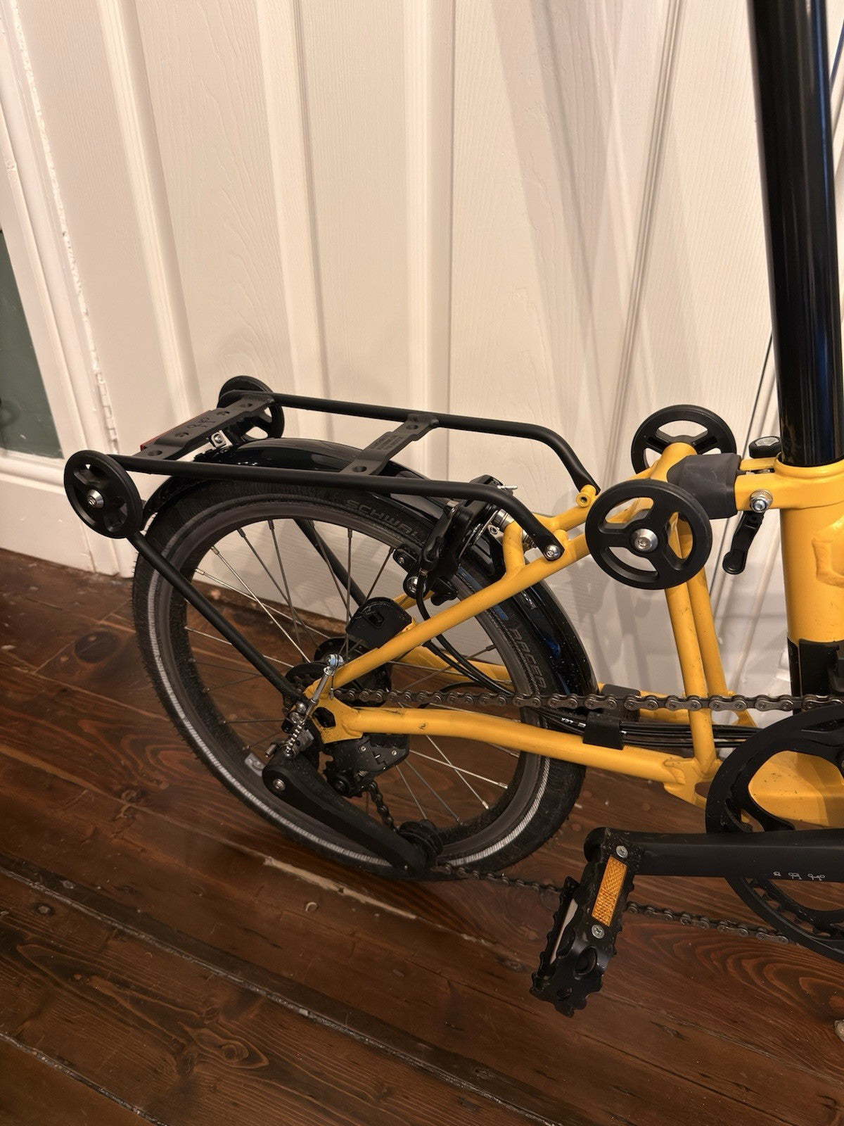 Brompton C line 12 Speed Bumblebee Yellow Mid - M12L - RRP £1599 - Roller Rack