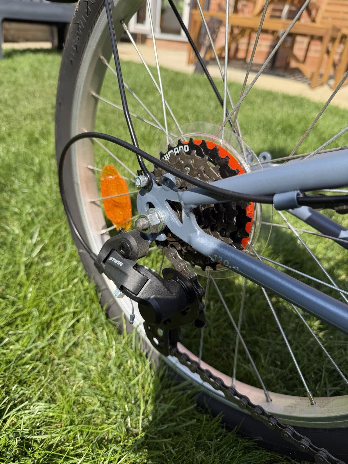 Decathlon Oxylane Folding Bike 20in Grey Mudguards Reflectors