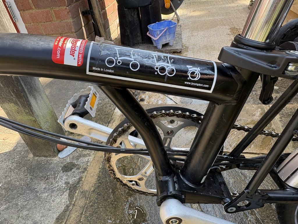 Brompton P6R Black Folding Bike - 6 Speed 2015 with Luggage Rack and Bungees