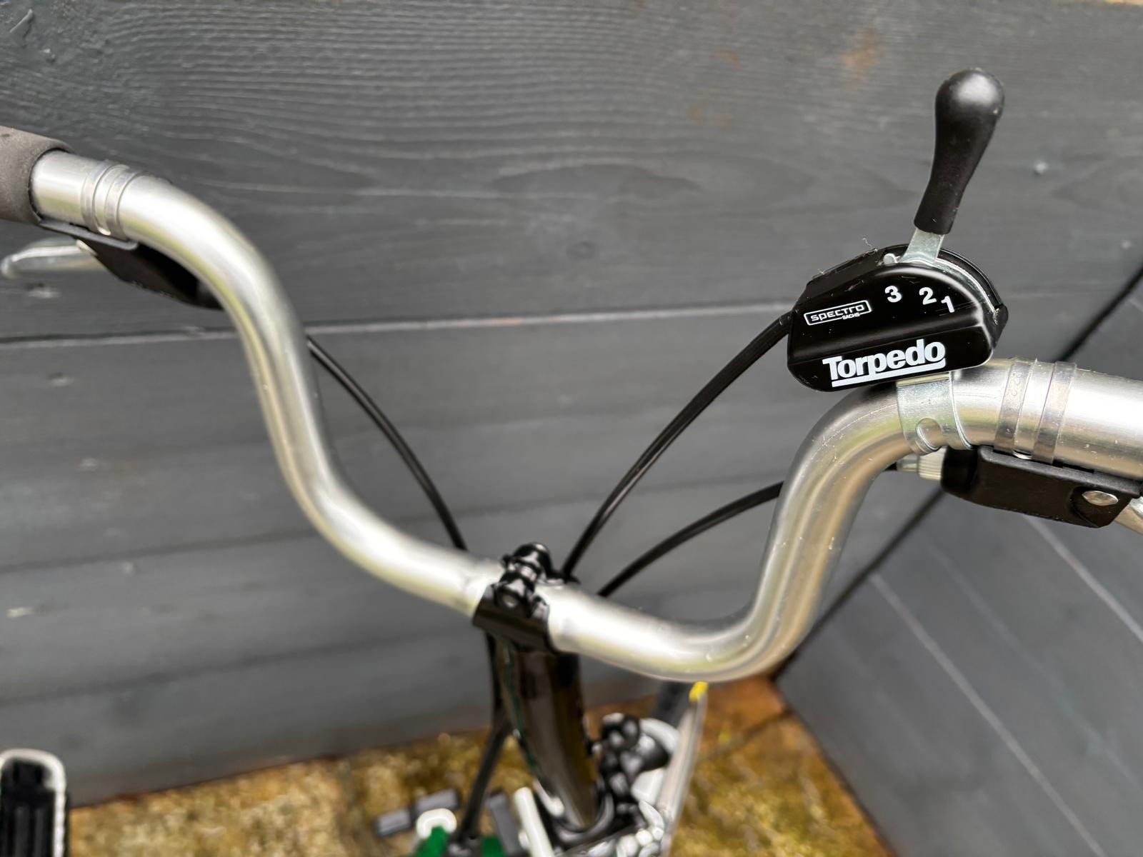 Brompton M3R C line Explore equivalent in Racing Green/Black - New Old Stock