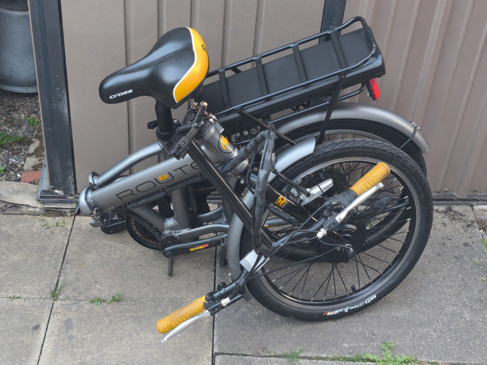 Folding Bike Good Used Condition.