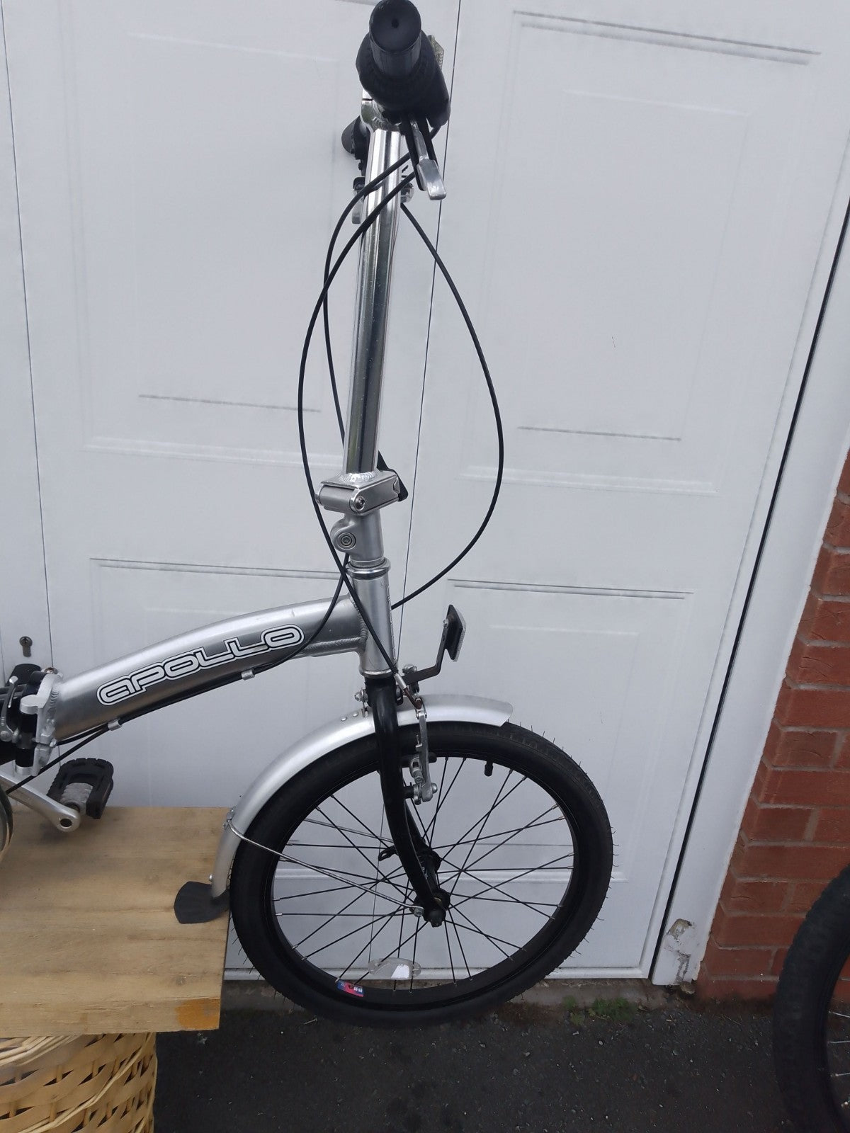 Apollo Transition Folding Bike. AMAZING BIT OF KIT