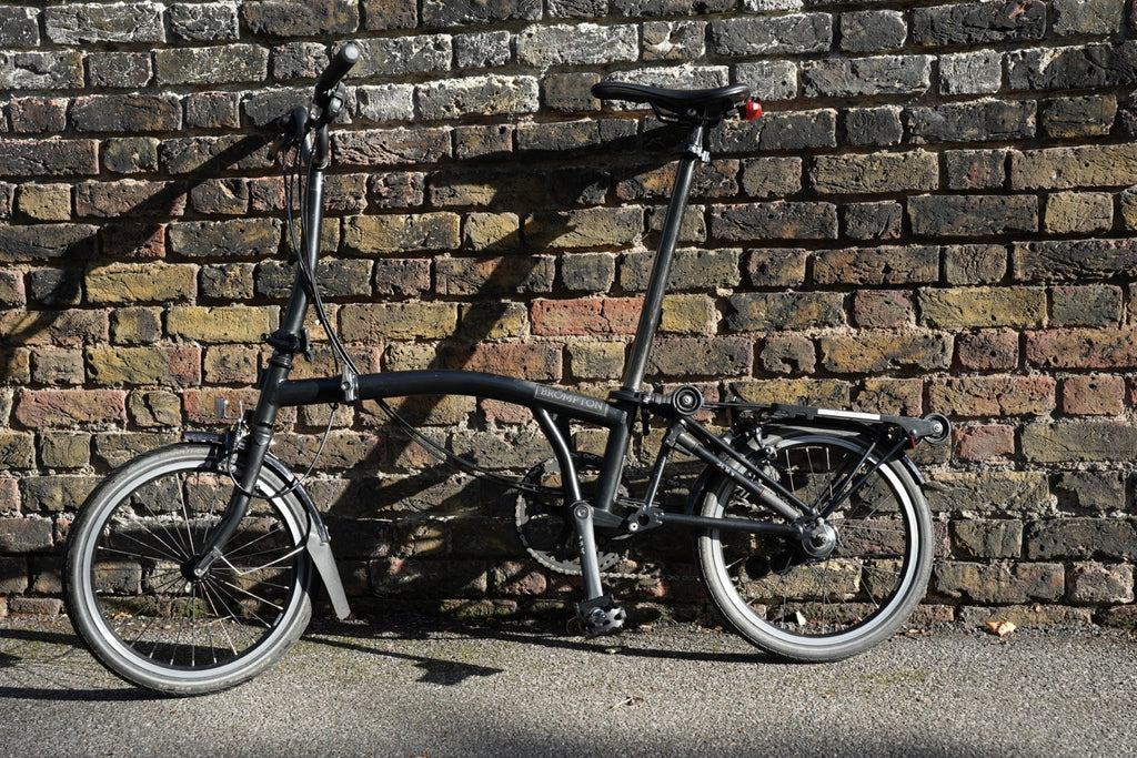 M6L Black Edition brompton folding bike with rack