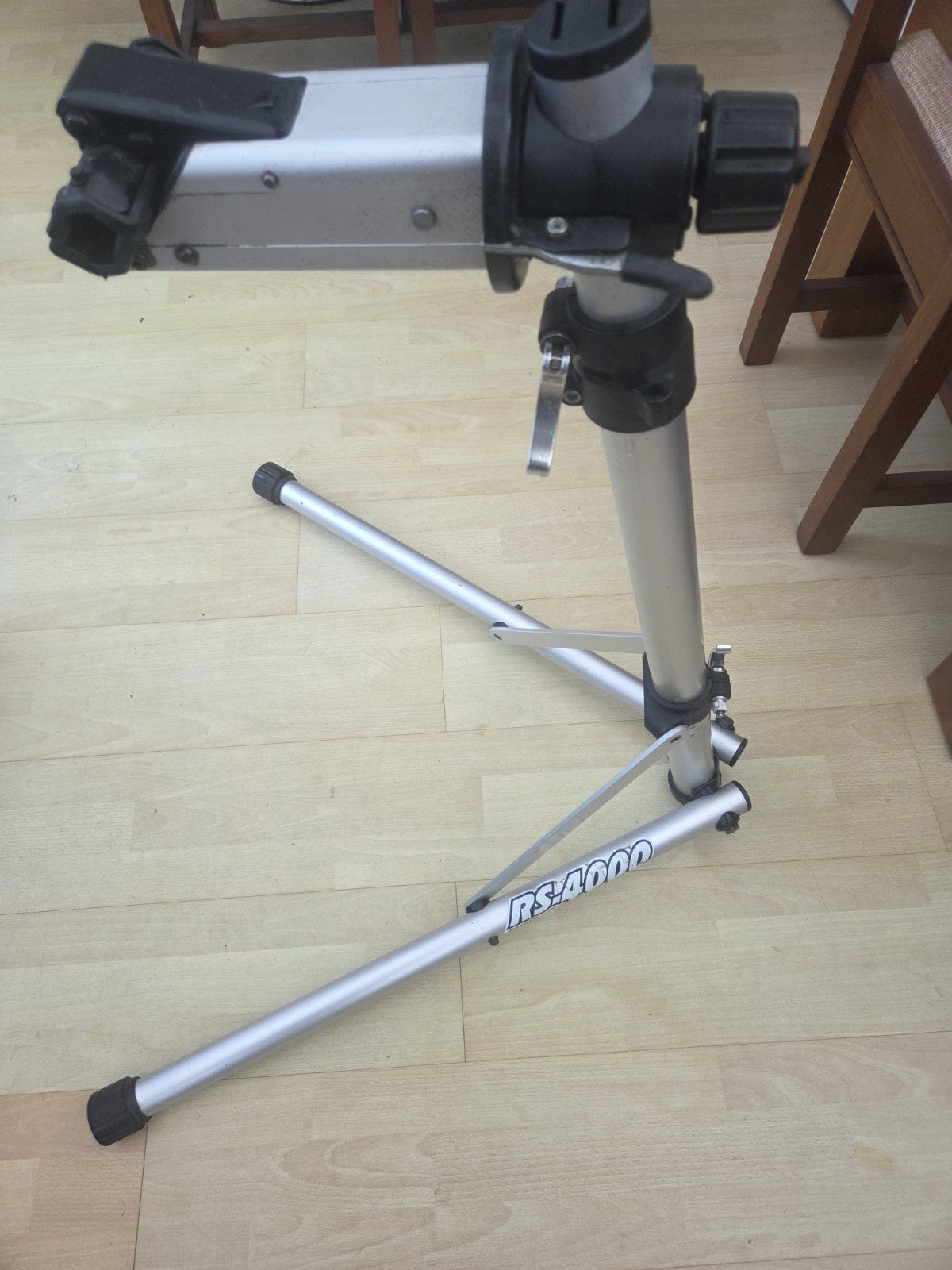 Minoura RS-4000 Bike Bicycle Repair Stand Folding Design Lightweight Aluminium