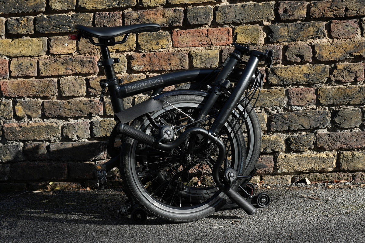 M6L Black Edition brompton folding bike with rack