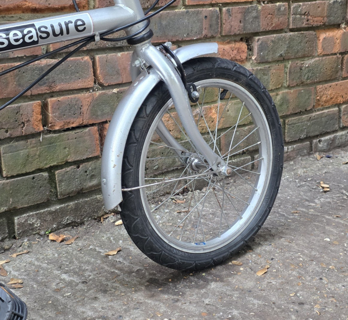 VINTAGE SMALL SEASURE FOLDING BIKE (16" WHEELS)