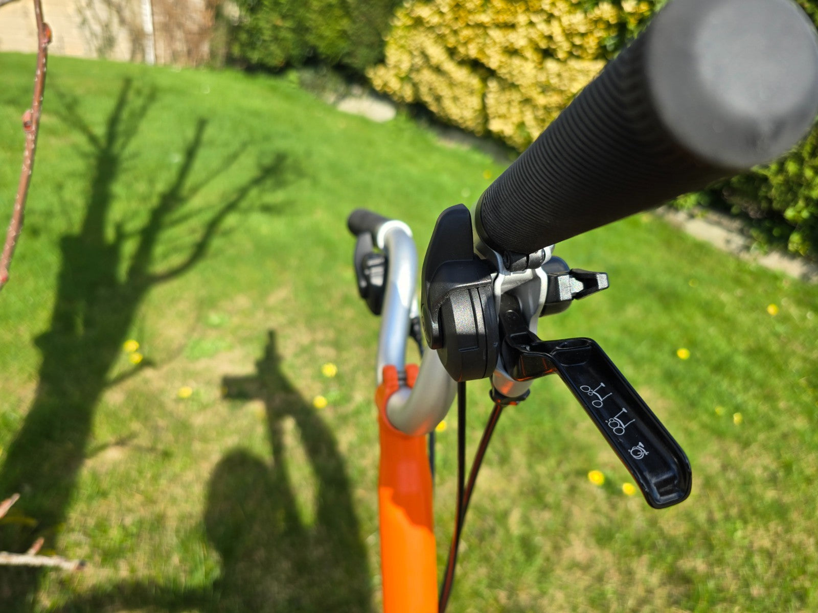 Brompton M6L folding bike, Orange 2019 / 2020 Light use