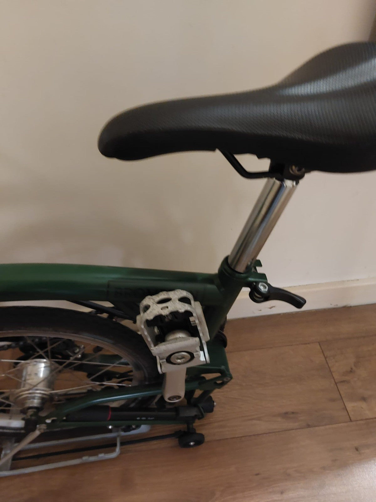 Racing Green Brompton M6L 6 speed folding bike