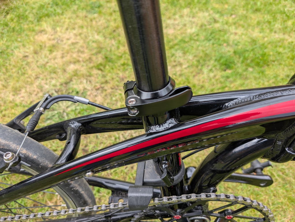 Tern Verge P9 Red & Black 9 Speed Folding Bike in Excellent Condition One Owner