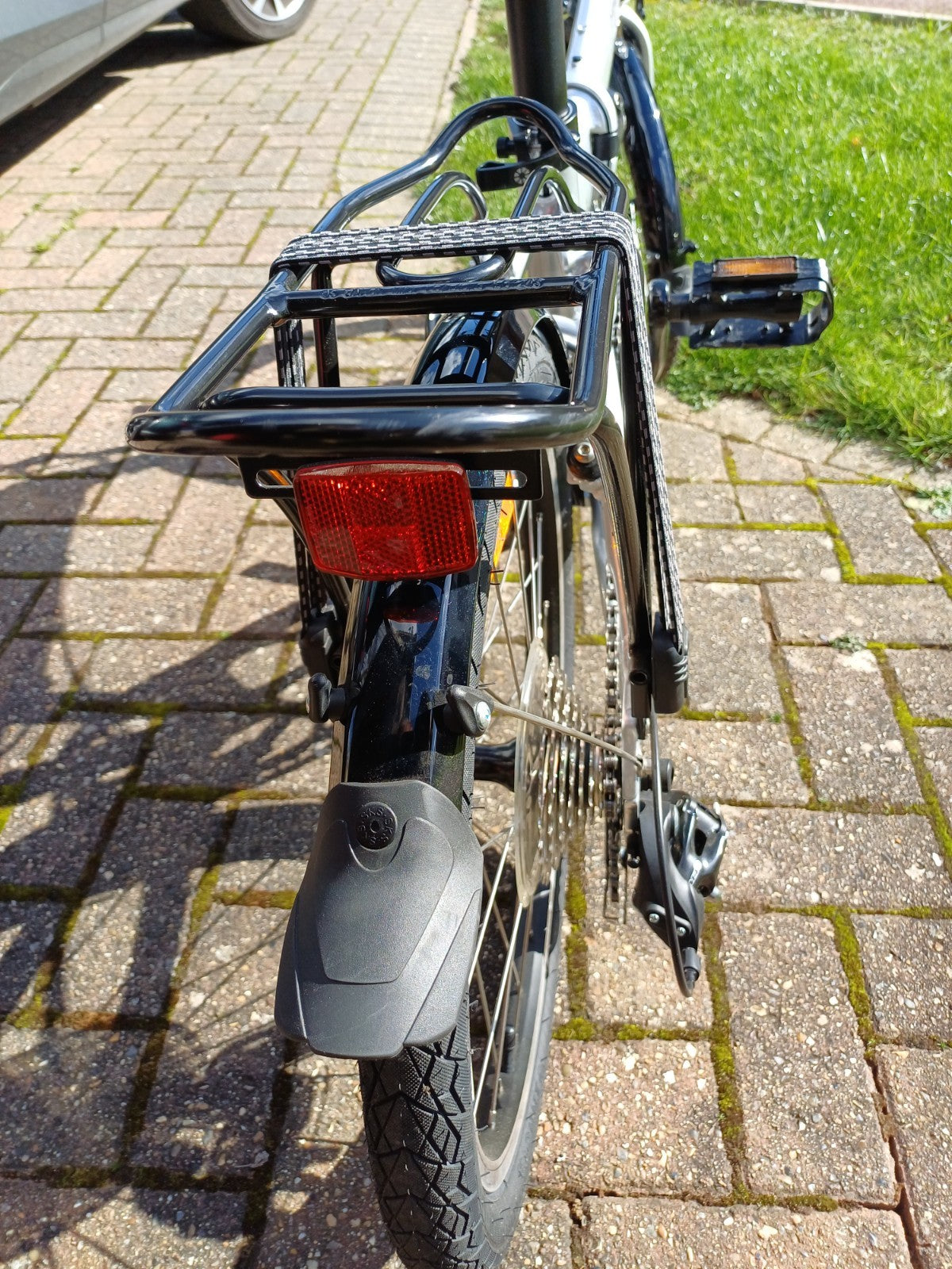 Dahon Mariner D8 Foldable Bike  Brand New Never Used Collection From Bedford