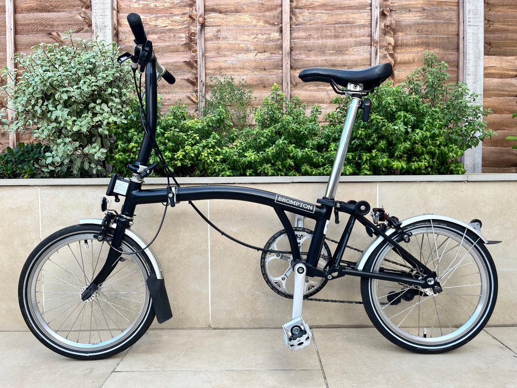 Brompton S2L 2-speed folding bike, black, very good condition