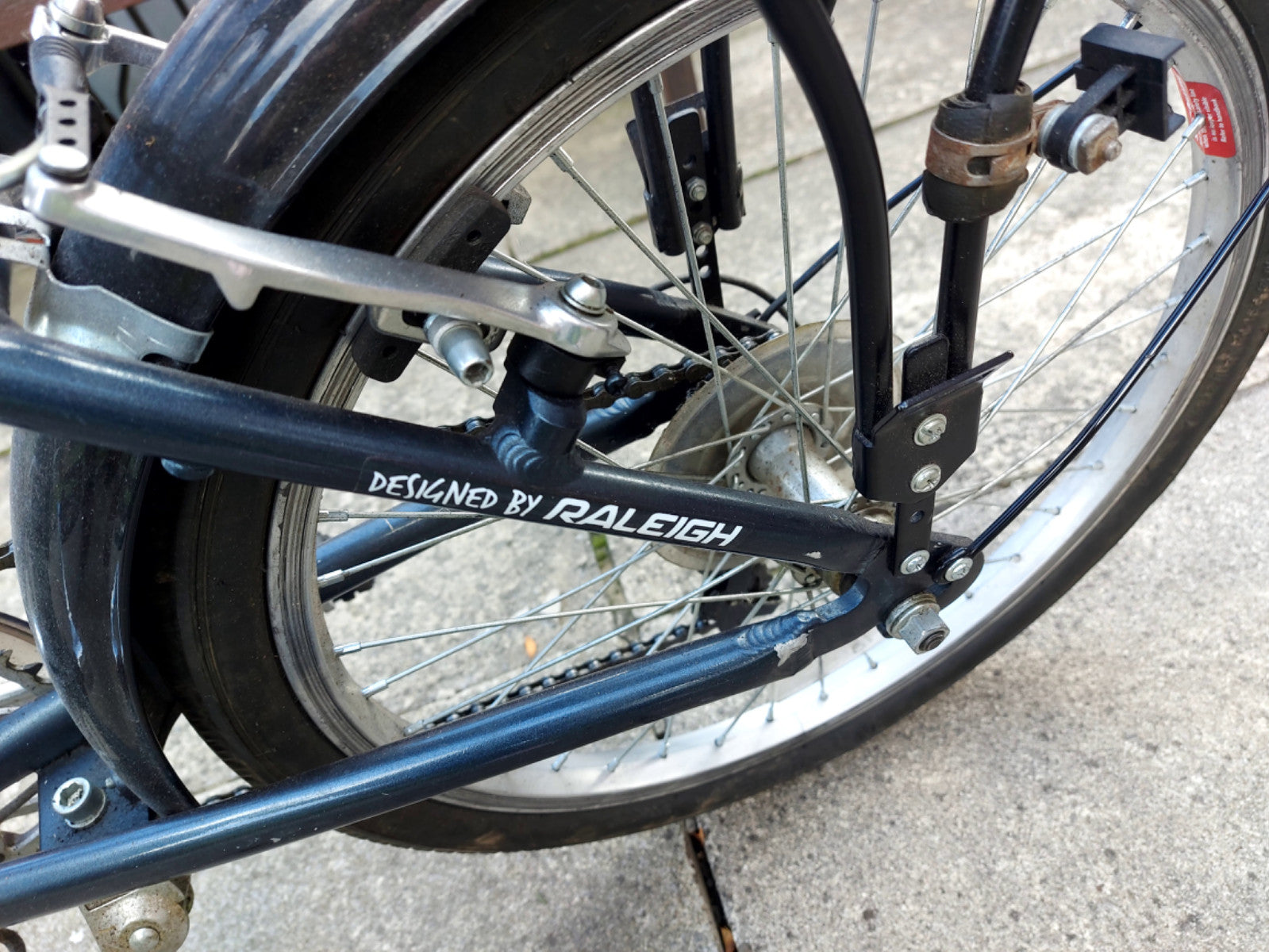 Raleigh Activ Folda Folding Bike