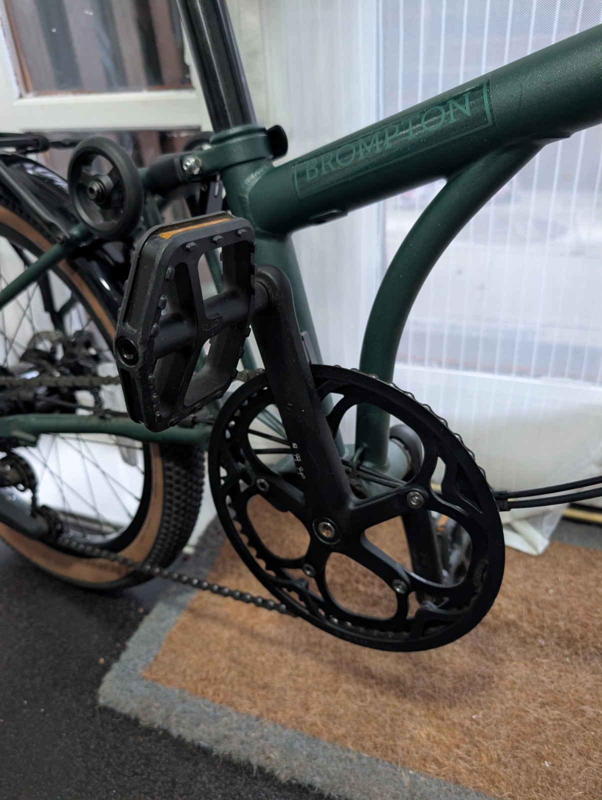 Brompton G Line with Optional Extras. 20" Rims, Green, 8-Speed, Rack, Mudguards