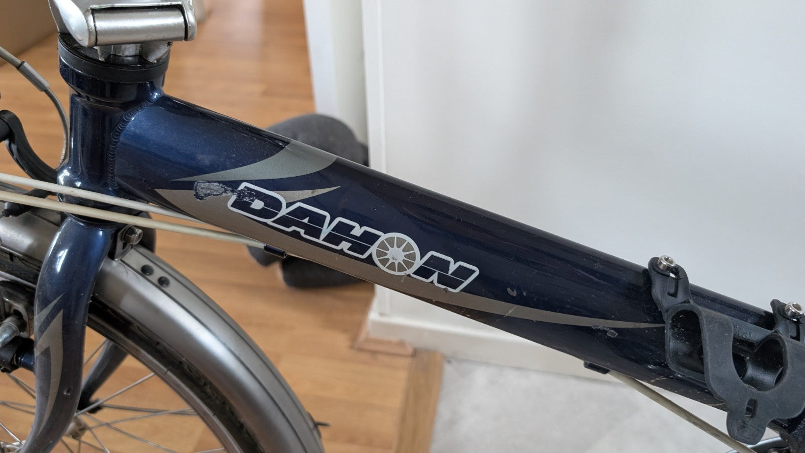 Dahon Speed D7 Folding Bike 20in Blue Aluminium, Rack, Mudguards, V-Brakes