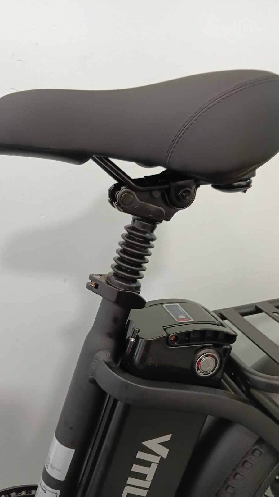 Vitilan U3 battery powered, folding bike
