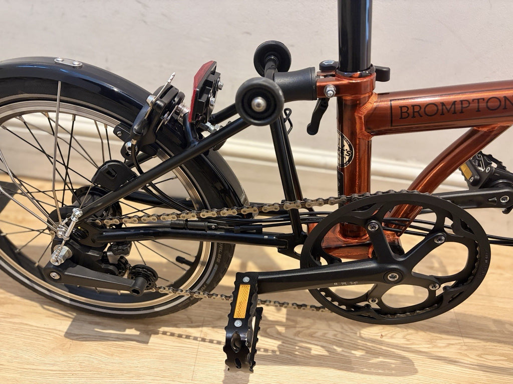 Brompton Flame Lacquer 🔥 Folding Bike 16 inch C line 6 speed