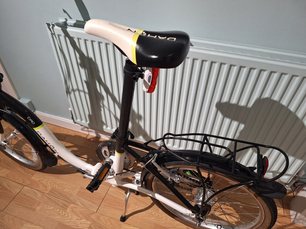 Dahon Ciao Unisex Folding 20" Wheel Bike with Rack + Mudguards  Carry Bag