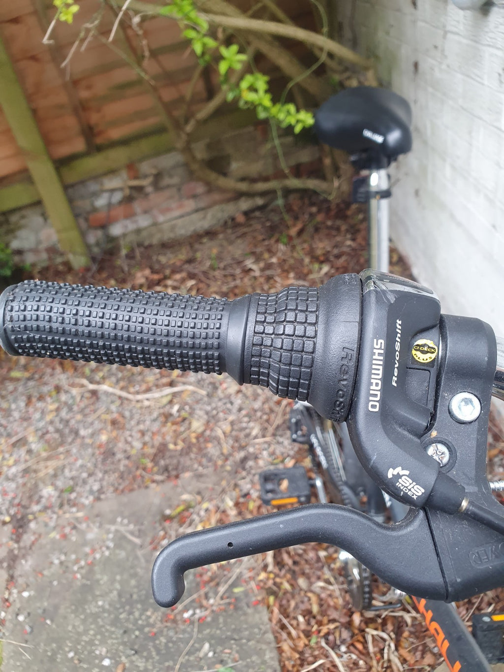 Holborn Challenge 20-inch Wheels Folding Bike Unisex With 6 Gears.