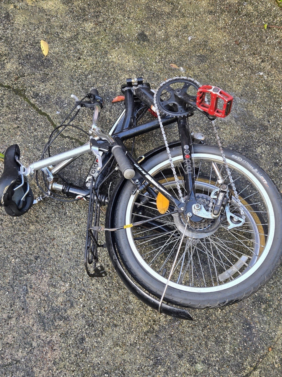 KCP Foldo 20" Wheel Folding Commuter Bicycle – Black, 6-Speed with Rear Rack