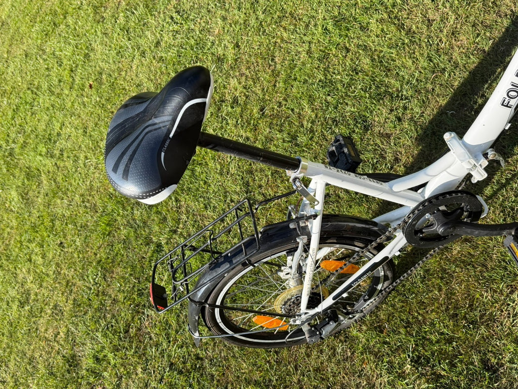 Tiger Foldaway Folding Unisex Bike, White, Six Speed, 20inch wheels.