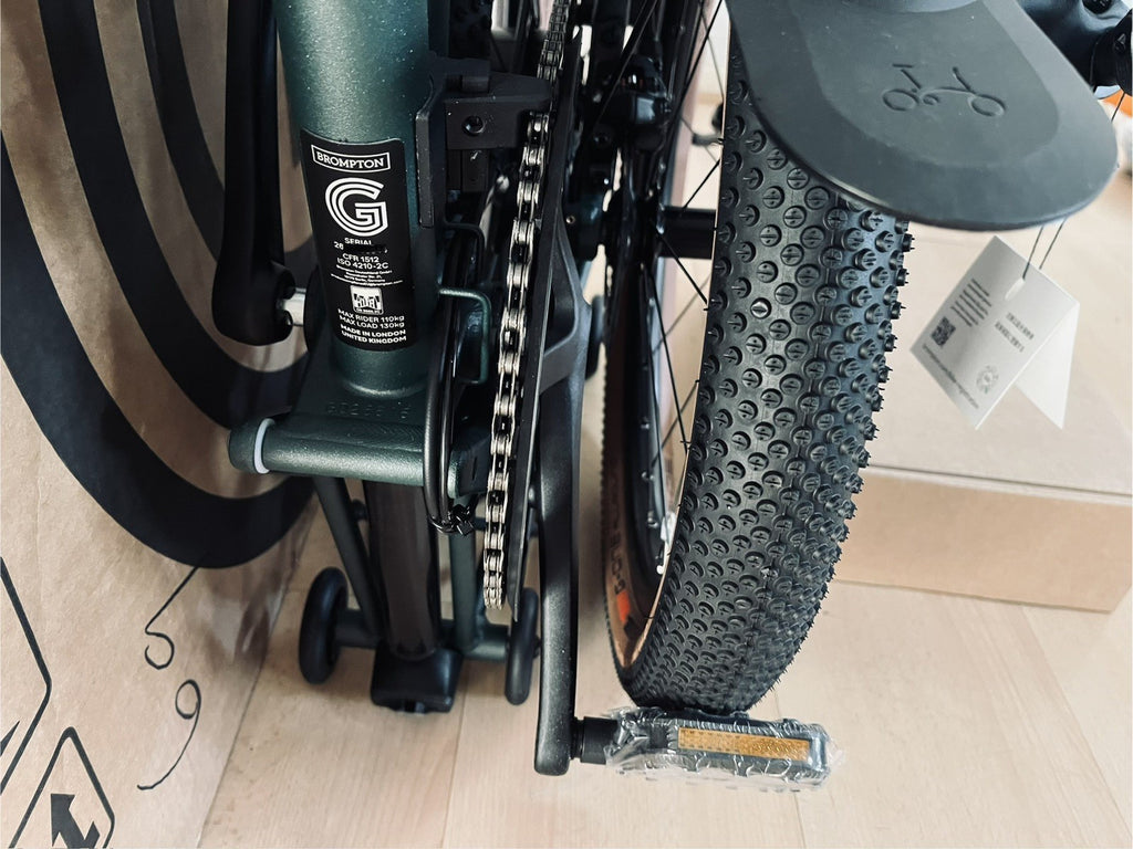 Brompton G Line, 8 speed w Roller Rack 2026 - Forest Green - Size Medium