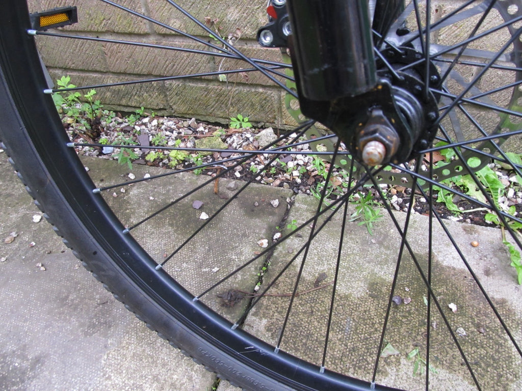 BIKE - MOUNTAIN BI FOLD - 26" WHEELS - DISC BRAKES  UNISEX - EXCELLENT CONDITION