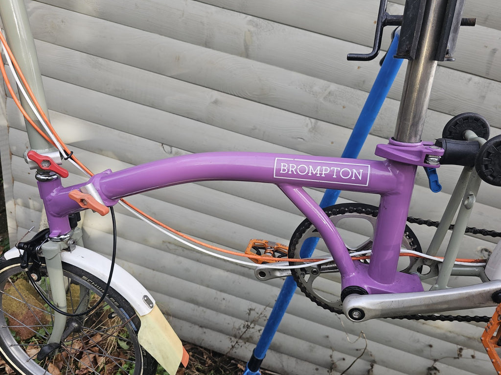 Bespoke Brompton S3L - titanium seatpost, Brooks saddle, unique colours and more
