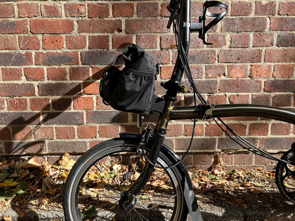 2023 Brompton C Line 6 Speed M6L Black Lacquer Black Edition + Bags & Extras