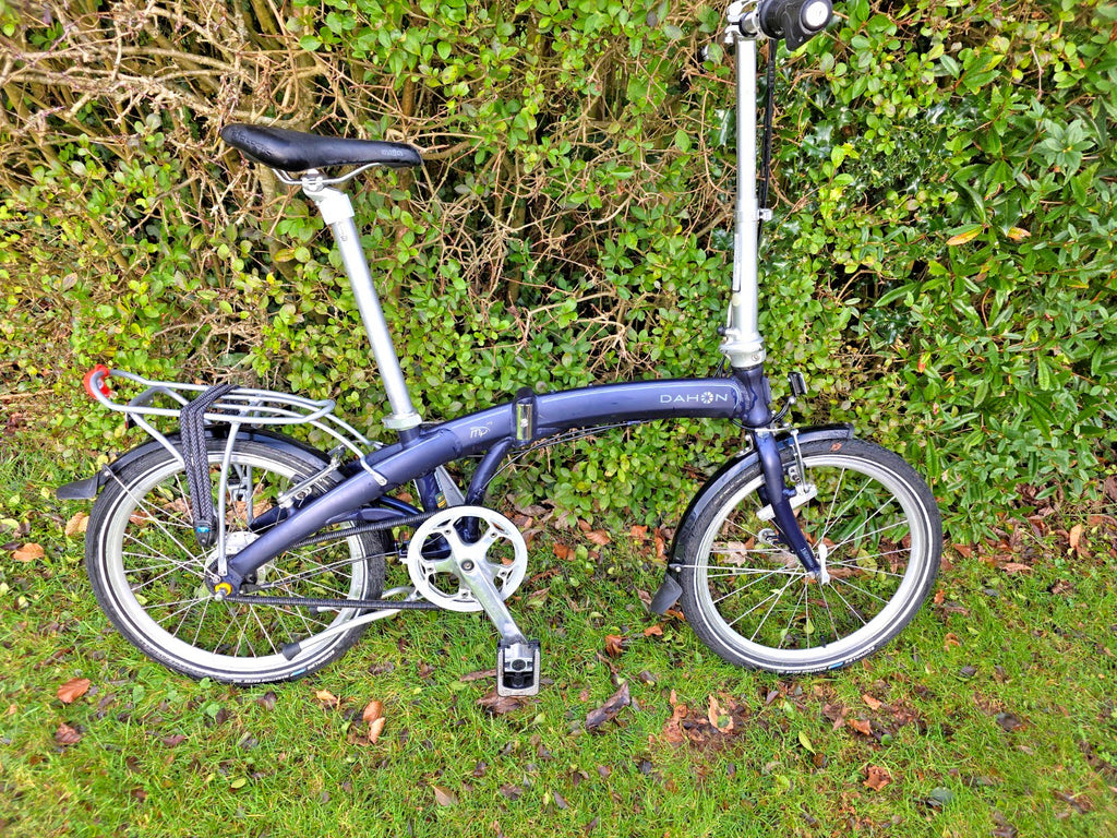 Dahon Mu P7 Lovely Condition, Hardly Used 6-Speed Folding Bike 19" Wheels Blue