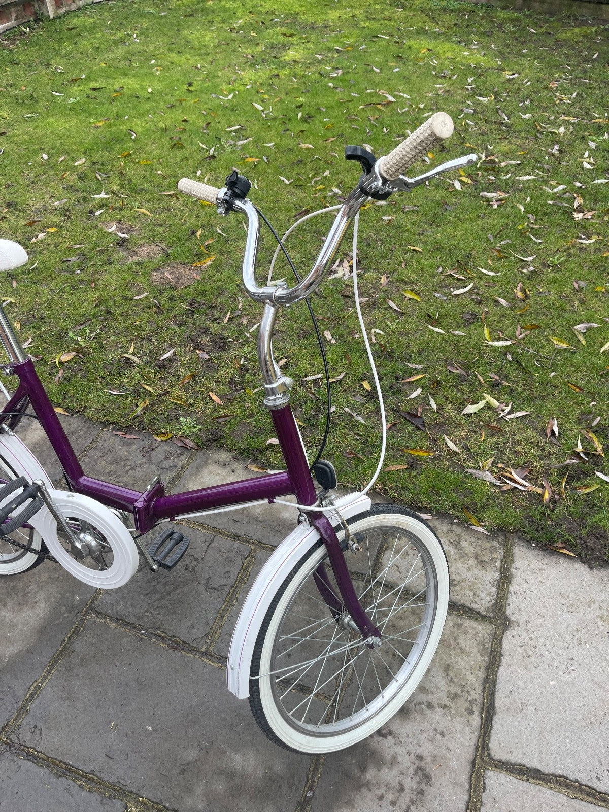Vintage retro Raleigh Compact folding bike 3 speed Stowaway Shopper fold up bike